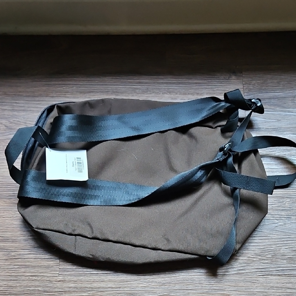 YNOT Packable Backpack - Picture 2 of 4